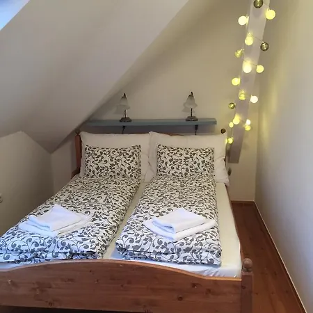 Apartment Ambitus-haz