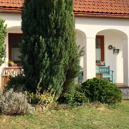 Ambitus-haz Apartment *
