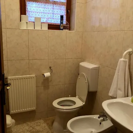 Ambitus-haz شقة *